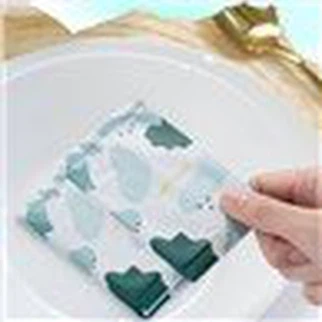 OEM profesionālās rūpnīcas dabīgo augu garšas sievišķīgās intīmās kopšanas mitrās salvetes